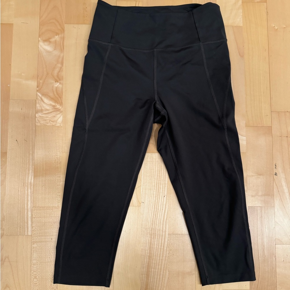 Girlfriend Collective Capris